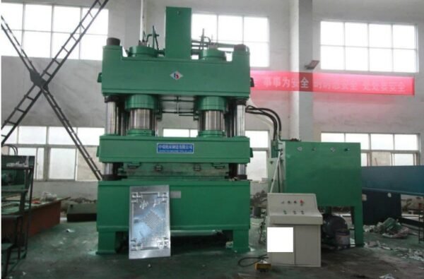 Eight Column Hydraulic Press - Image 6