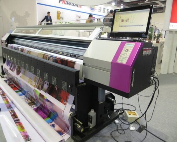 6-meter high-resolution color printers